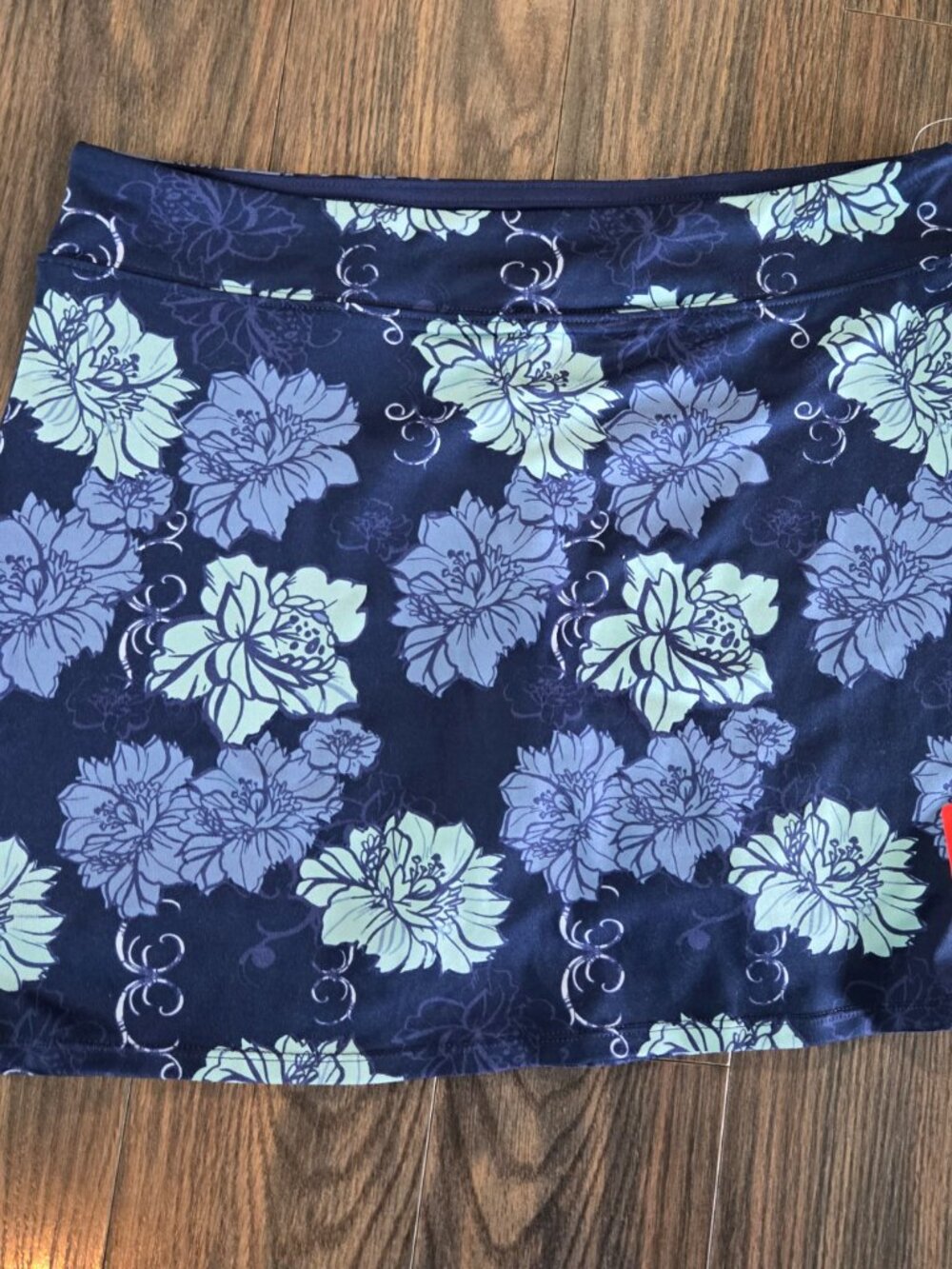 TRANQUILITY Athletic/Athleisure Blue Floral Skort NEW/SIZE M